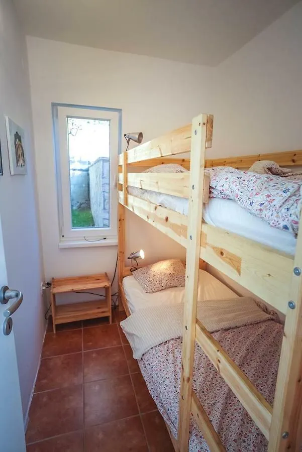 Beach House Lucy Crveni Vrh Croatia