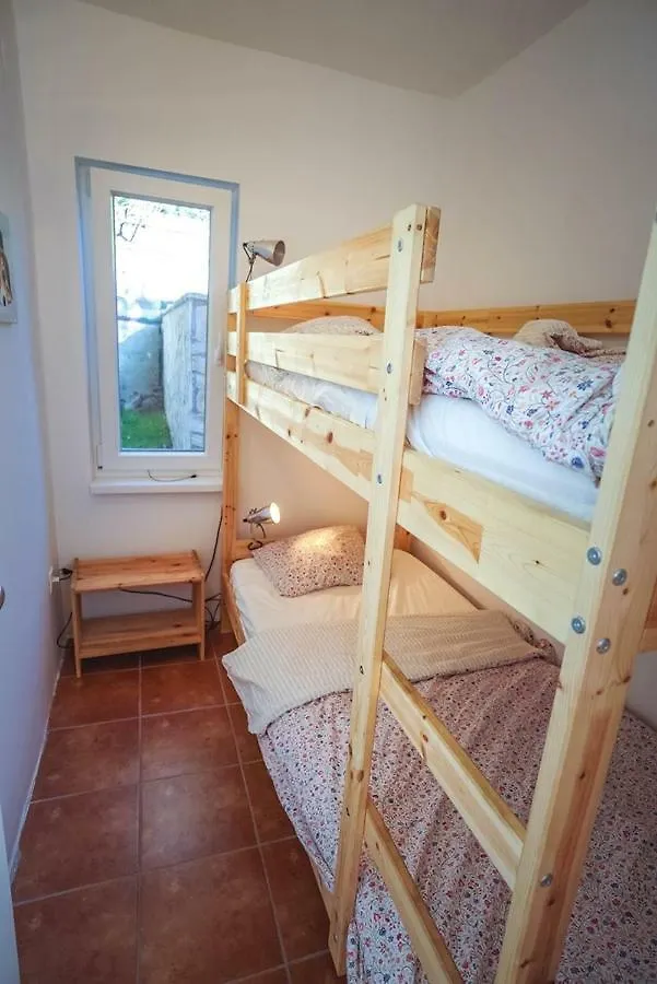 Beach House Lucy Crveni Vrh 0*,  Croatia