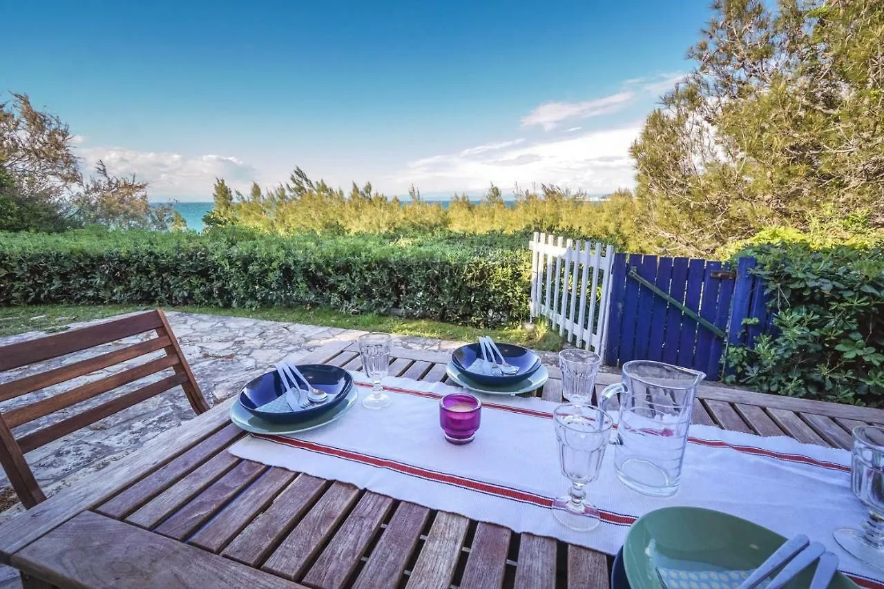 Holiday home Beach House Lucy Crveni Vrh