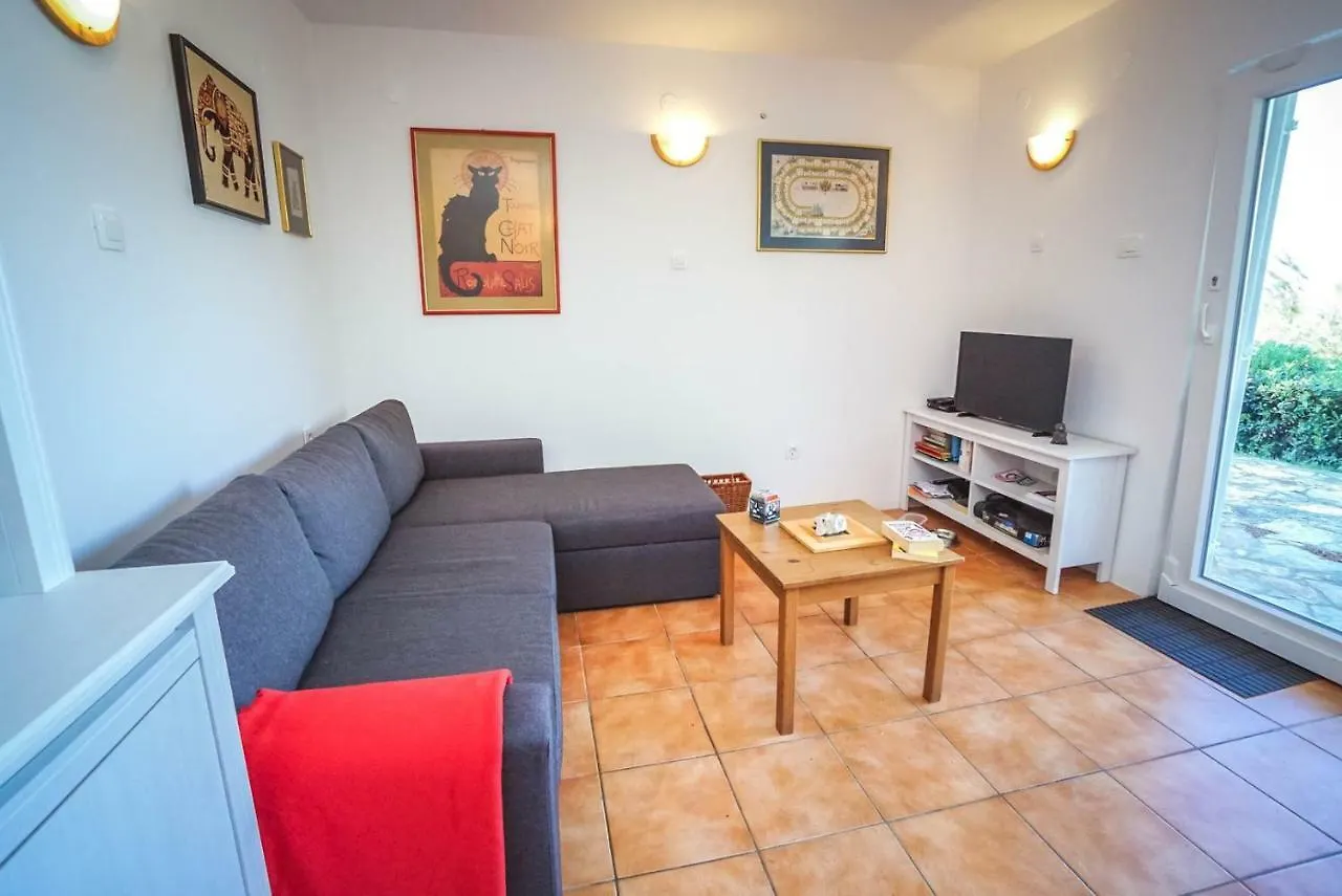Holiday home Beach House Lucy Crveni Vrh